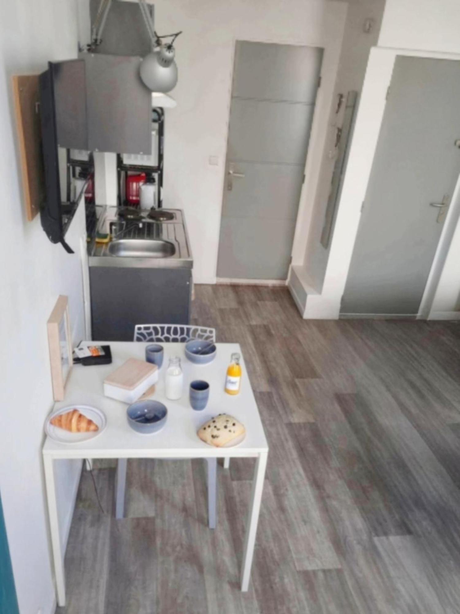 Ferienwohnung Cosy Hypercentre Netflix Narbonne Exterior foto